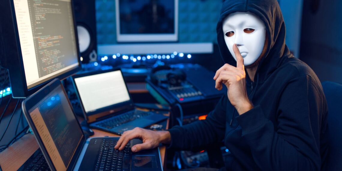 Conformidade com legislações de proteção de dados, como a LGPD. Diante de uma auditoria, sua empresa conseguiria demonstrar controle total sobre os dados armazenados